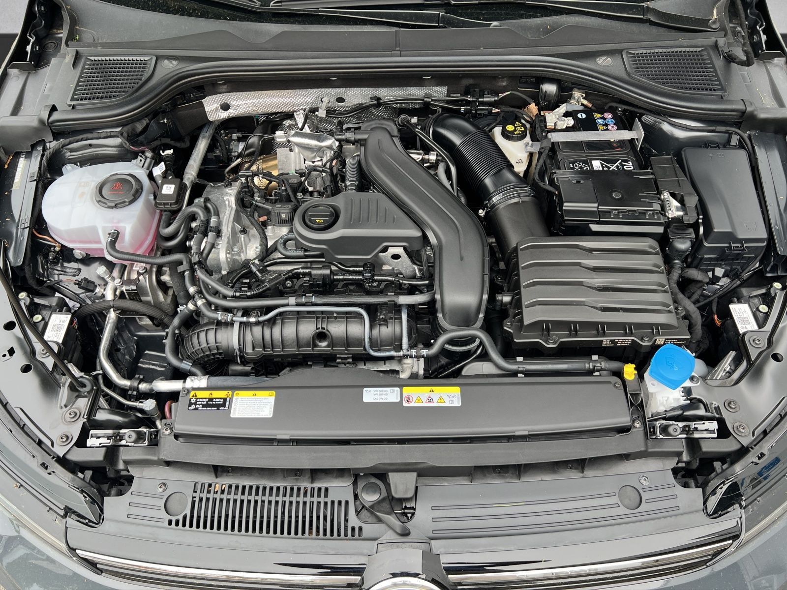 Golf VIII Style 1.5 eTSI DSG AHK*Navi*LED*Pano