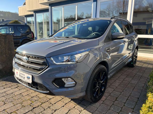 Ford Kuga 1.5 EcoBoost 2x4 ST-Line