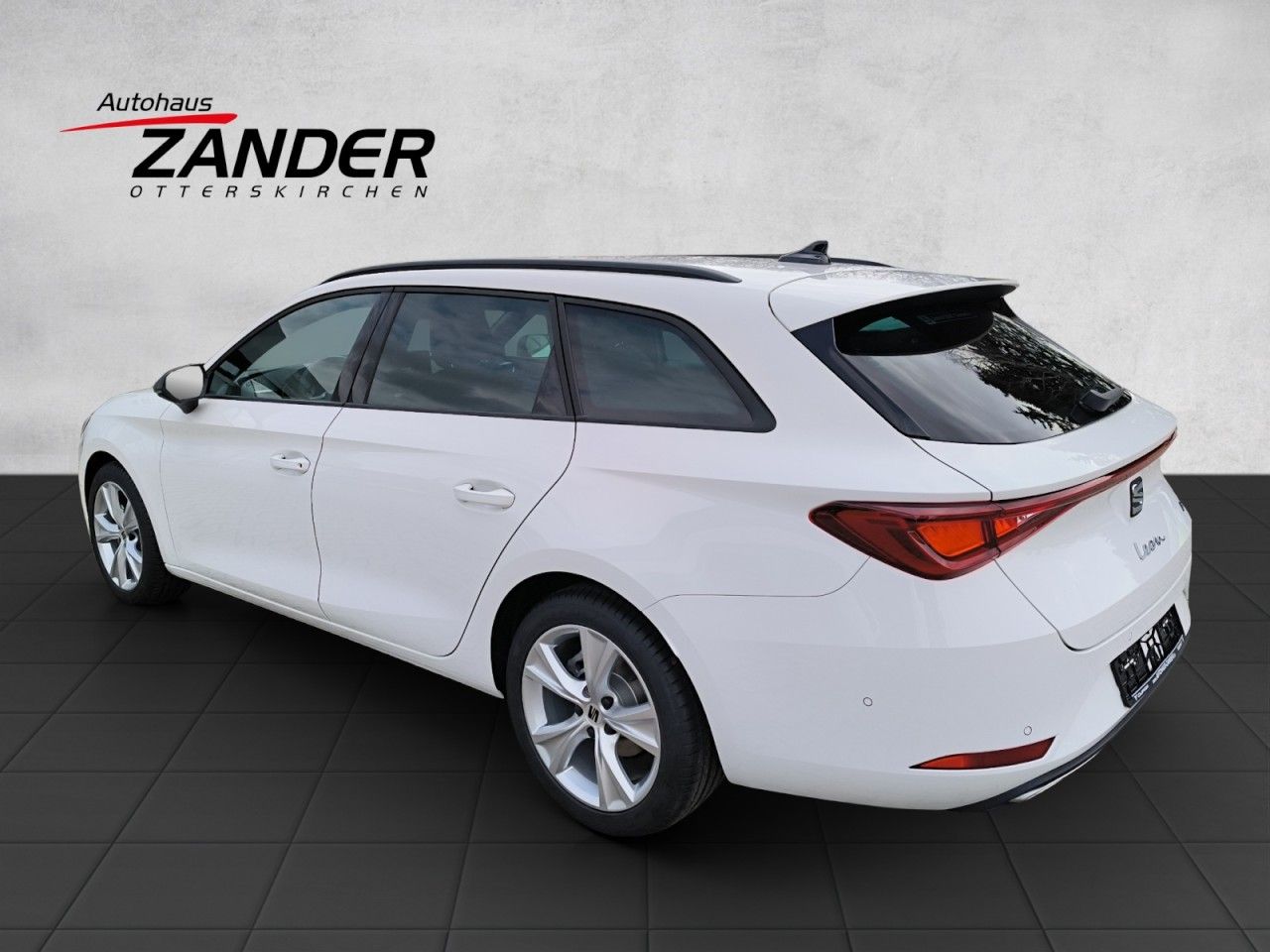 Fahrzeugabbildung SEAT Leon Sportstourer 1.5 eTSI 110 kW FR