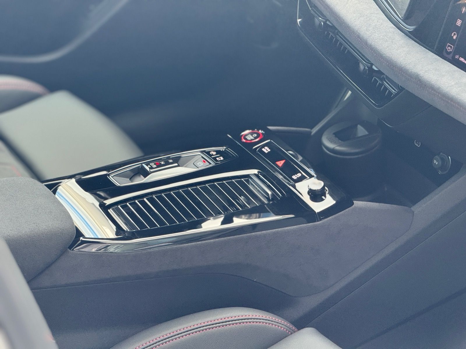 Audi A6 e-tron - Bild 14