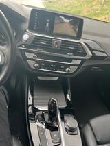 BMW X3 xDrive20d AT - - BMW X3: At