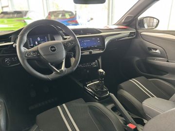Fotografie 15 des Opel Corsa 1.2 Direct Injection Turbo GS (F)