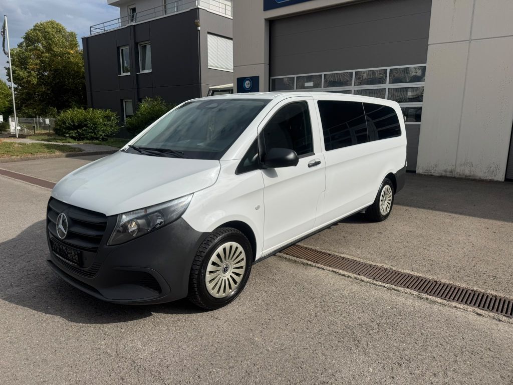 Image of Mercedes-Benz Vito