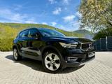 Volvo XC 40 Momentum Pro 2WD-LED-AHK-Kamera
