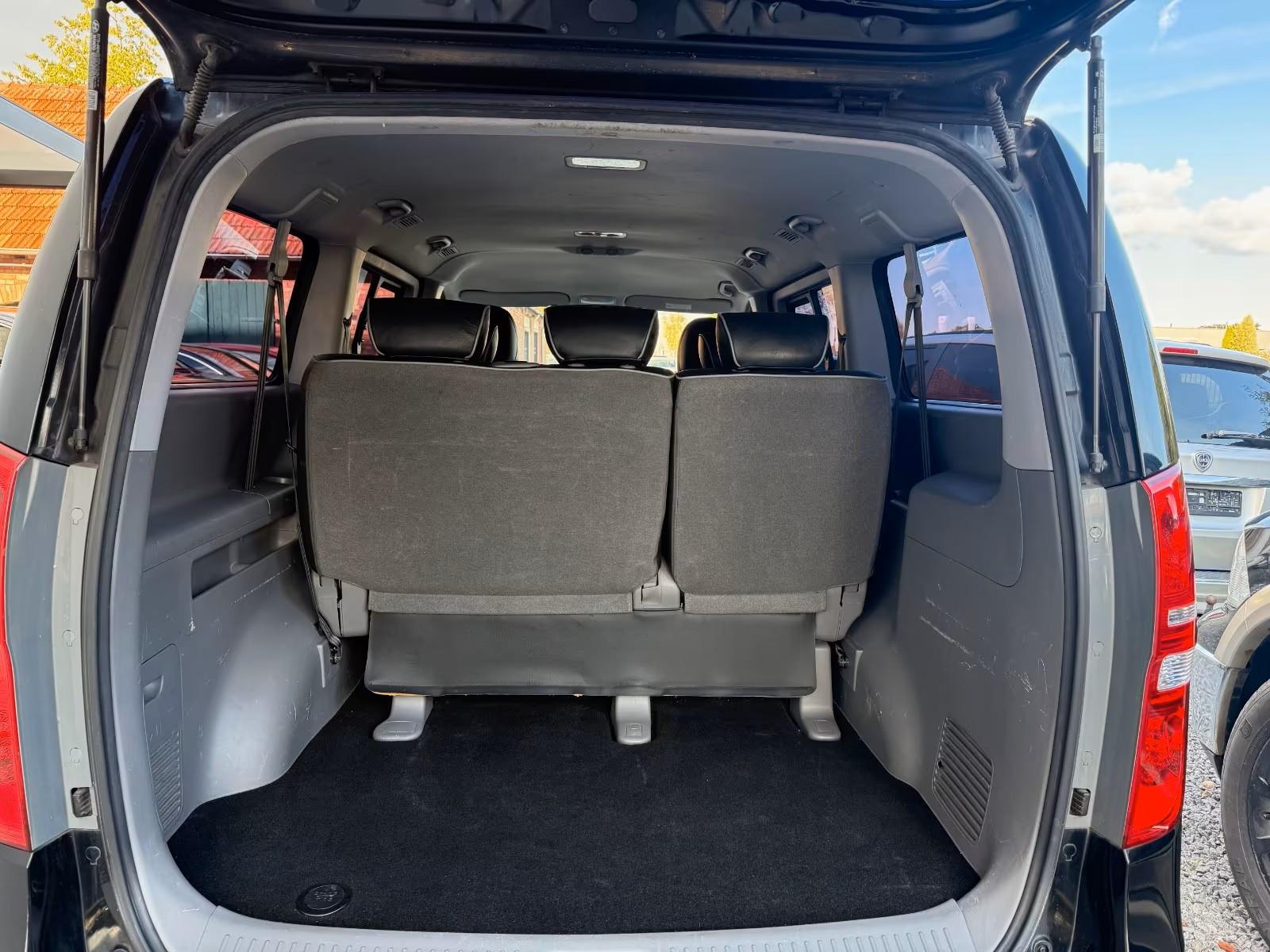 Hyundai H-1 Travel 2.5 CRDi+Leder+2.Hand+8 Sitze+PDC+