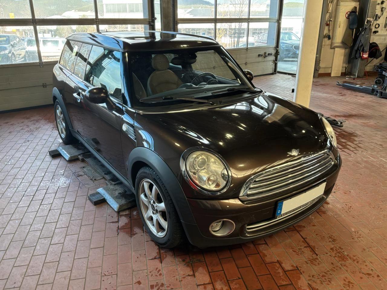 MINI Cooper Clubman +nur an Händler/Export+HU 8/27