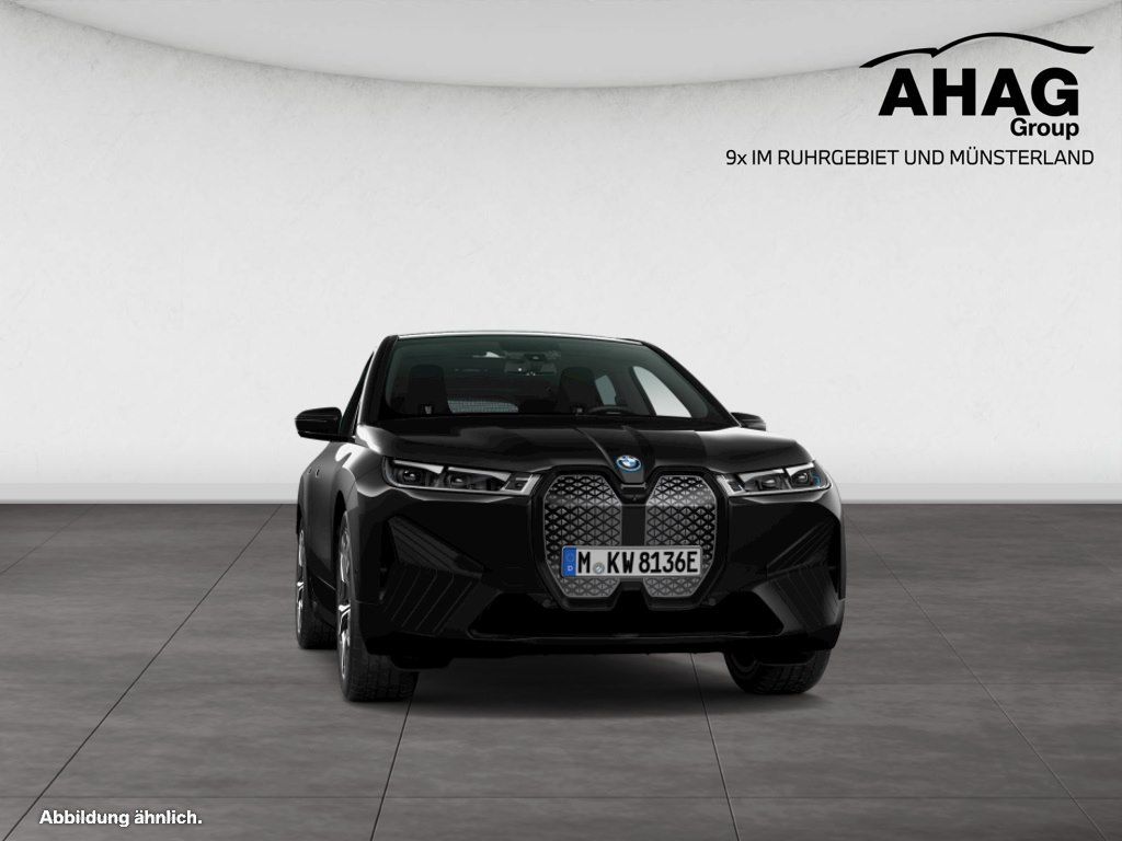 BMW iX - Bild 10