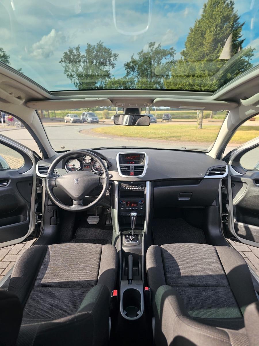 Peugeot 207 2008 — photo 17