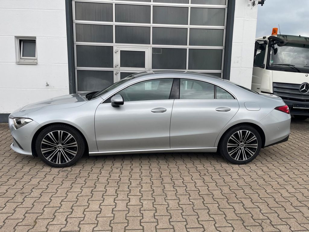 Image of Mercedes-Benz CLA 220