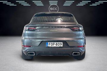 Porsche Cayenne - 4