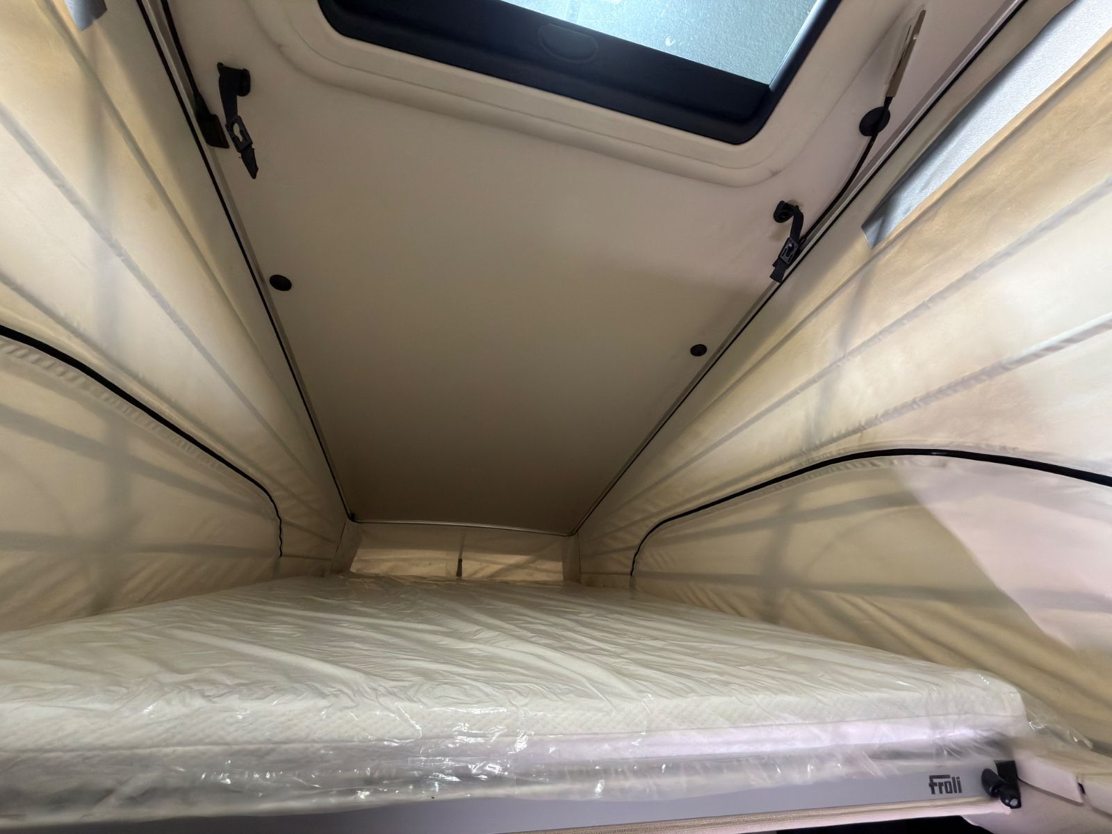 Fahrzeugabbildung Mercedes-Benz V300d 4MATIC Marco Polo|LANG|AMG|LEDER|KÜCHE|