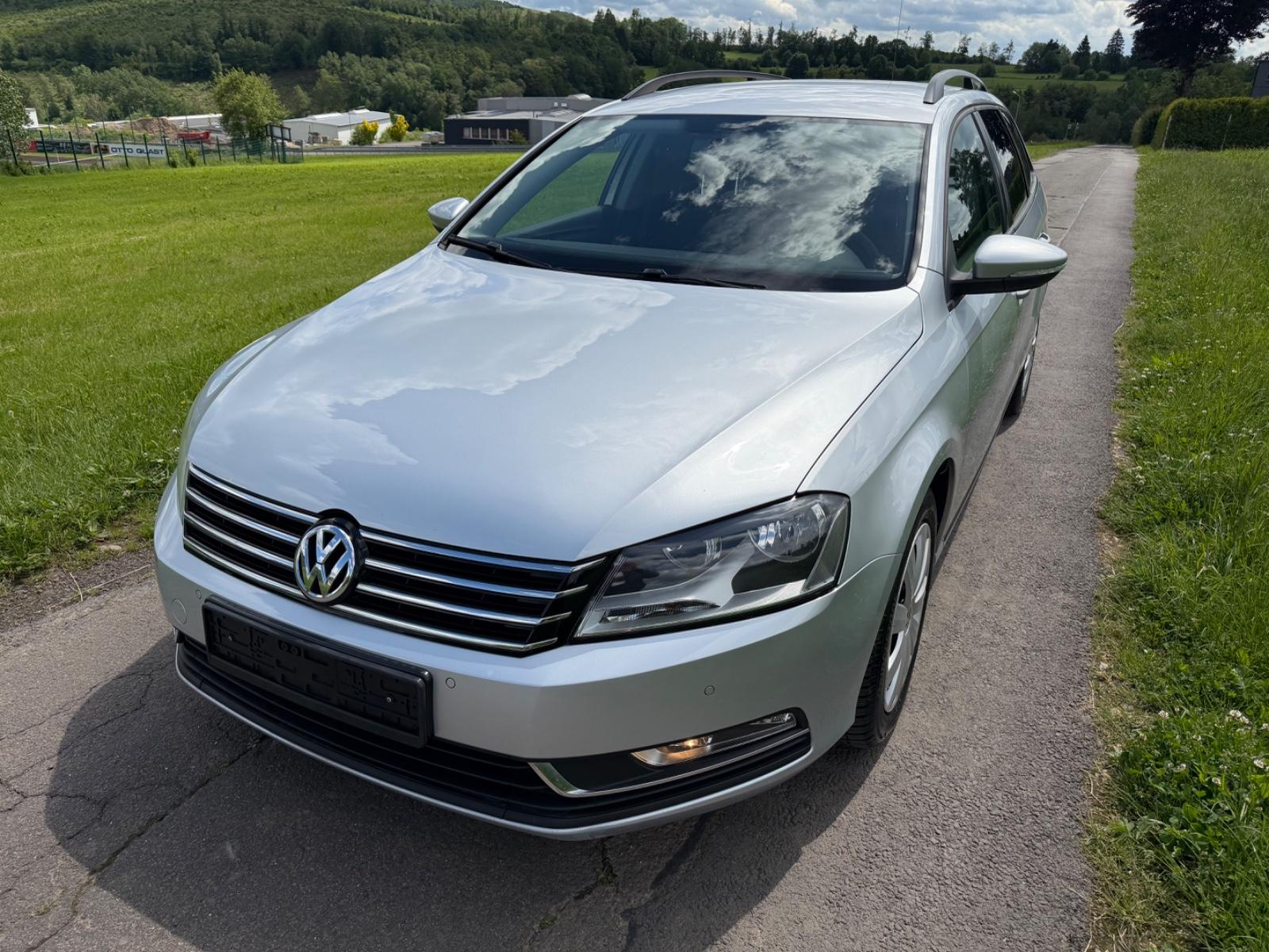 Volkswagen Passat Variant Trendline BlueMotion Automatik