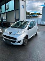 Peugeot 107  Kleinwagen - Peugeot 107 Gebrauchtwagen in Duisburg