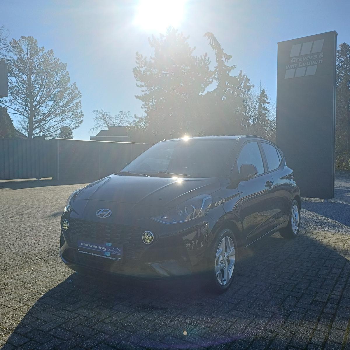 Hyundai i10 1.0 EDIT. 30+ 8"-LINK TEMP WINTERP. 15"-ALLW