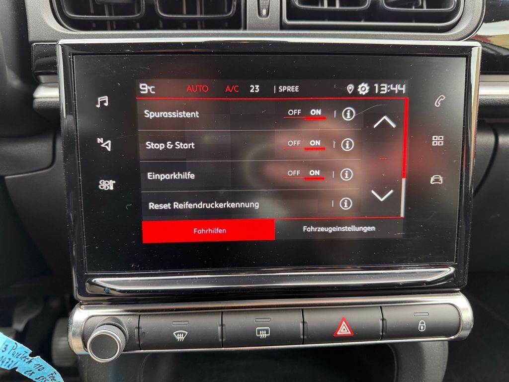 Fahrzeugabbildung Citroën C3 Pure Tech 110 S&S FEEL PACK