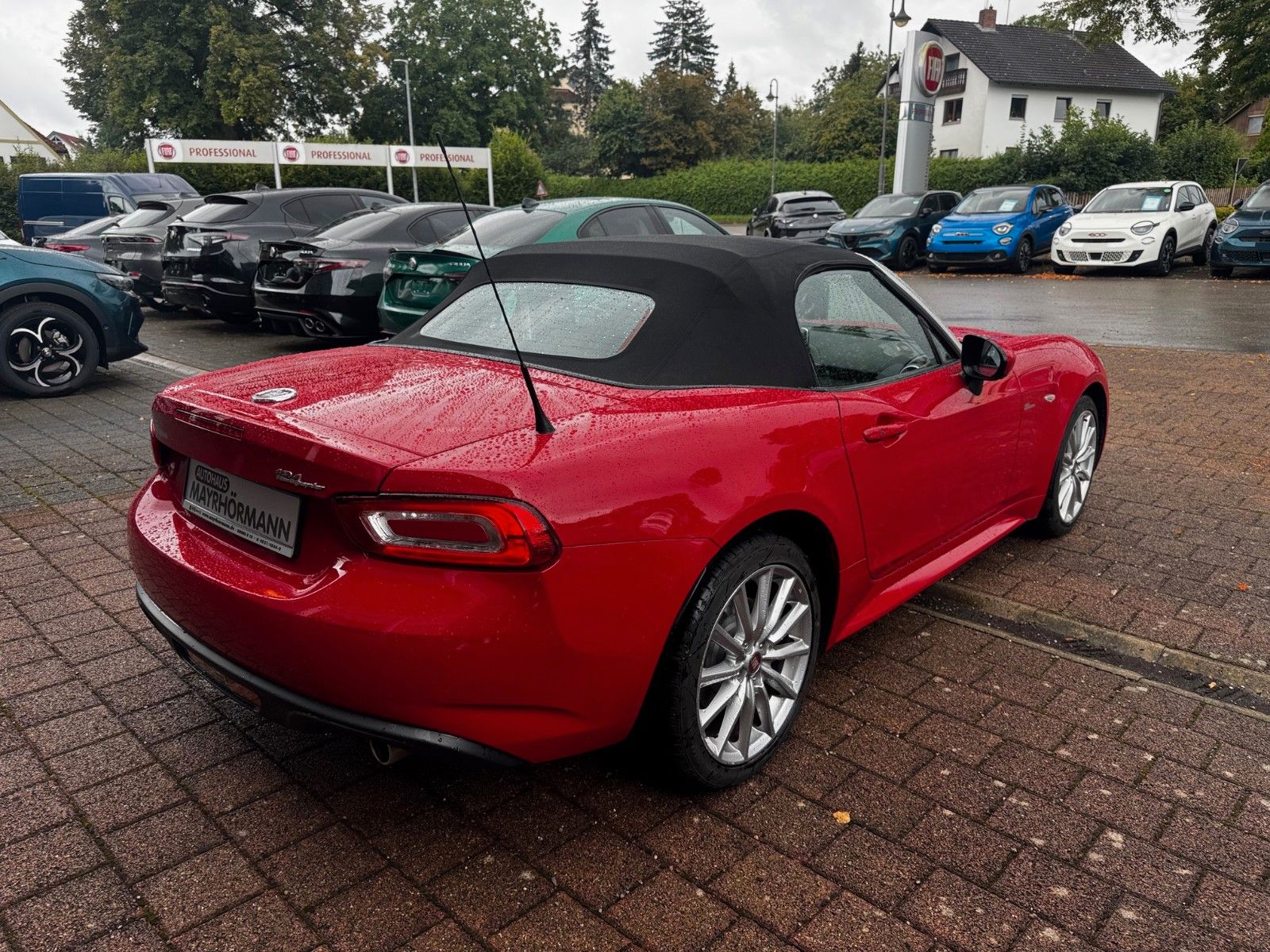 Fahrzeugabbildung Fiat 124 Spider