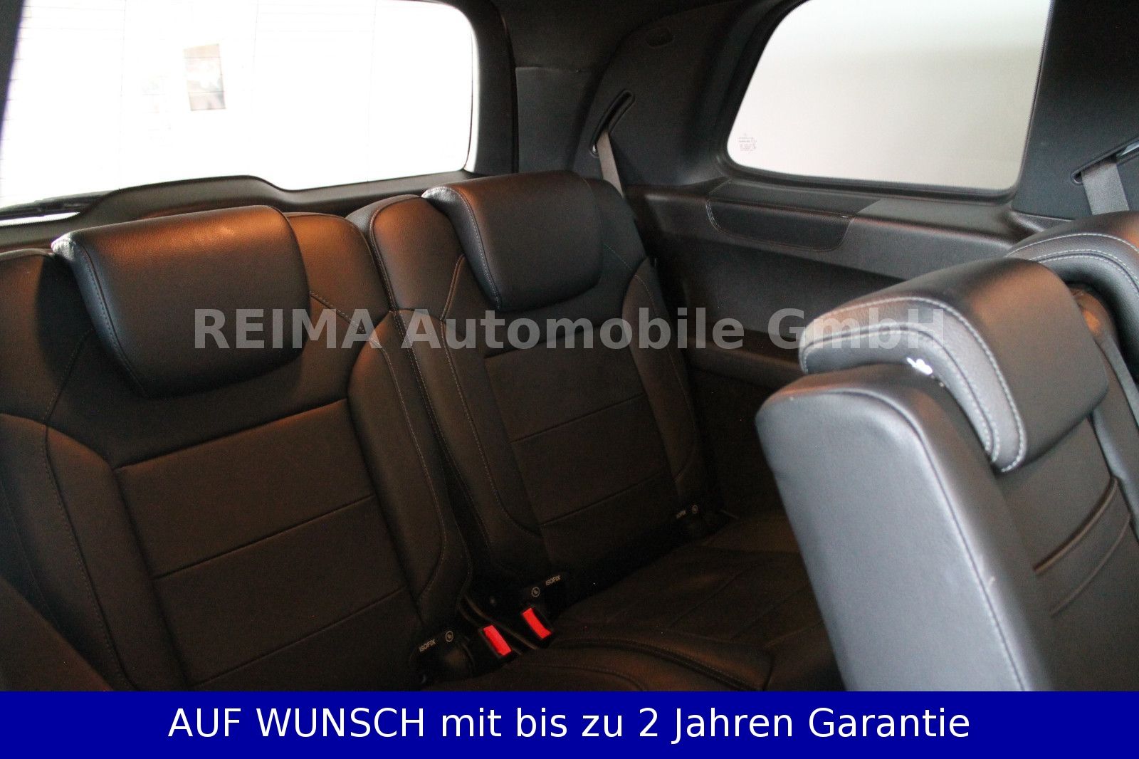 Fahrzeugabbildung Mercedes-Benz GLS 350 d 4Matic AMG Styling, 7 Sitzer, Pano