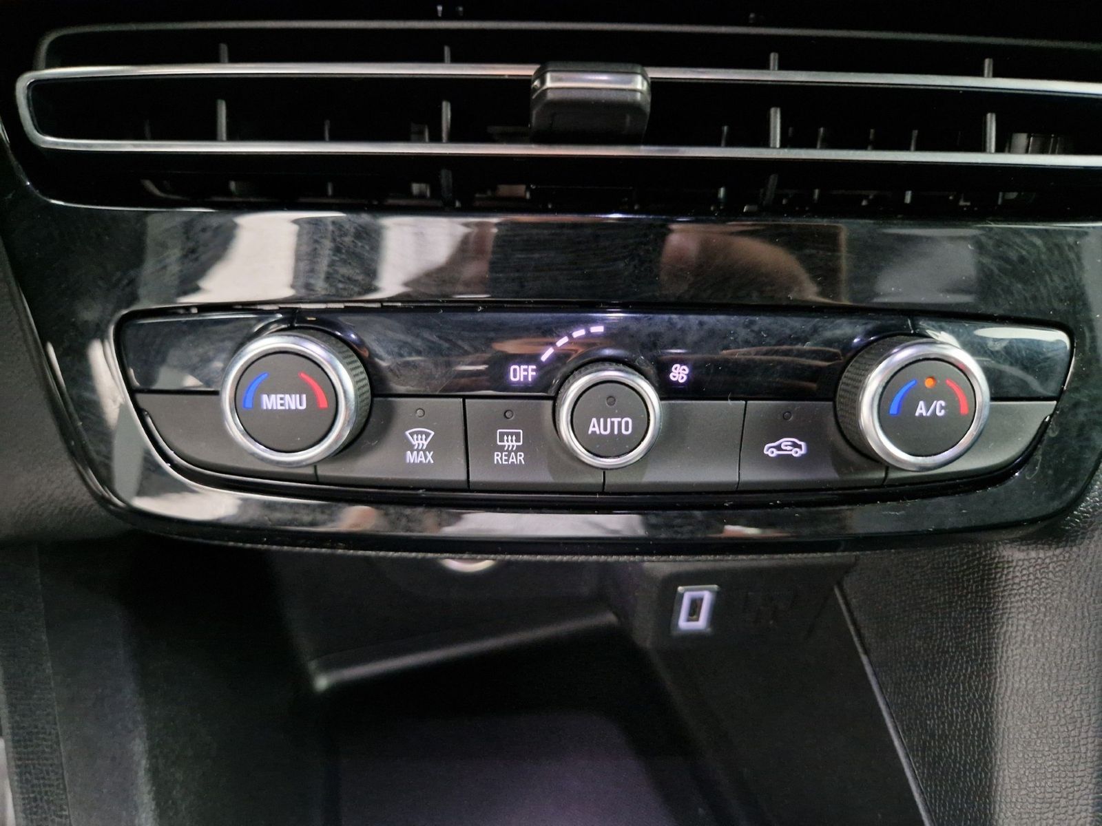 OPEL Mokka  1.2 Turbo GS LED Tempomat – Bild 18