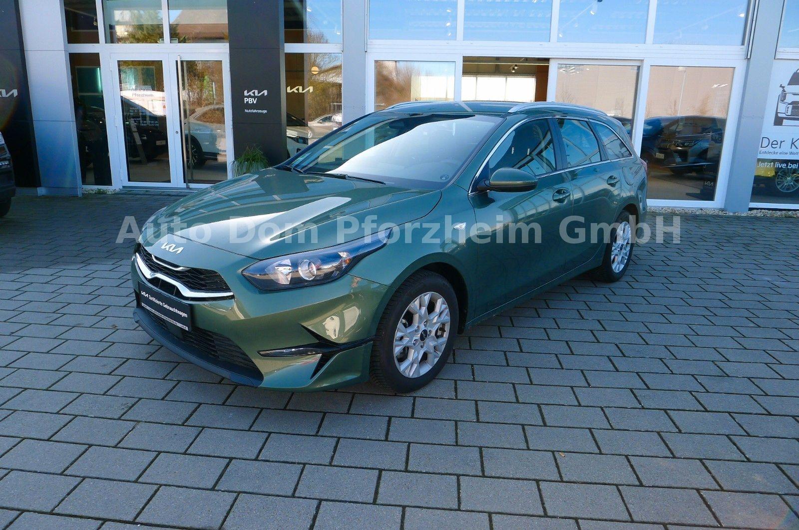 Kia Ceed SW 1.5T DCT Vision / Komfort+/NAVI