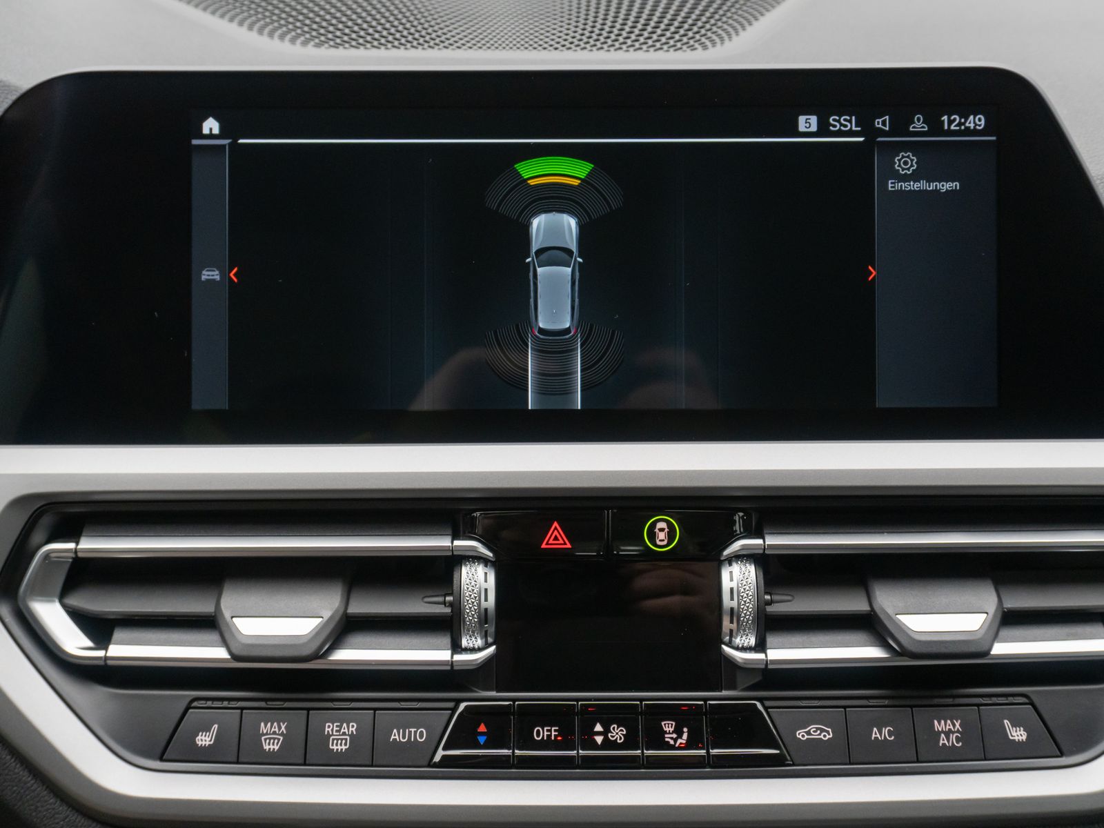 Fahrzeugabbildung BMW 320d Stop&Go Alarm DAB DriveAss AHK FernlichtAss