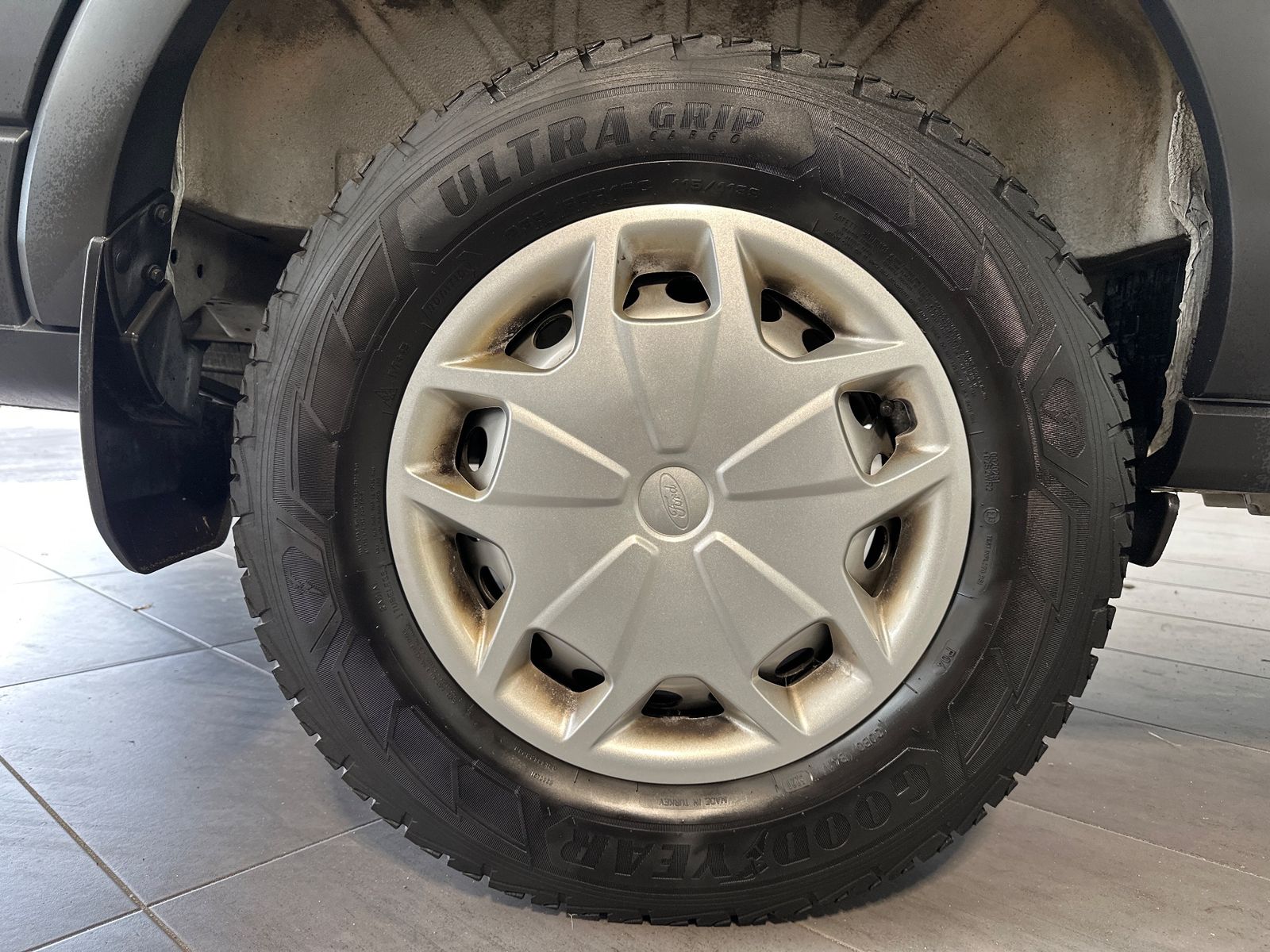 Fahrzeugabbildung Ford Transit FT 350 L3H2 KLIMA+PDC+SHZ+TEMPOMAT+1HD