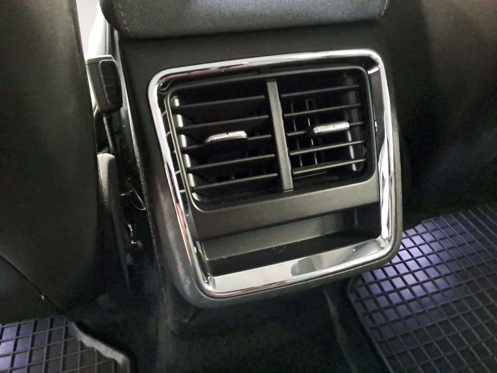 Skoda Enyaq - Bild 20