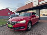 Skoda Superb Combi Ambition 2,0 TDI DSG - rote Skoda Superb