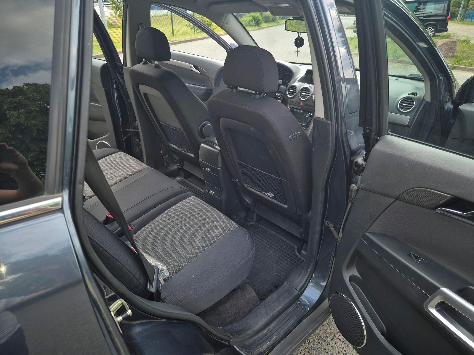 Opel Antara