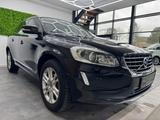 Volvo XC60 2.0L Automatik Summum 2WD Pano Navi AHK - gebrauchte Volvo XC60 aus dem Jahr 2015