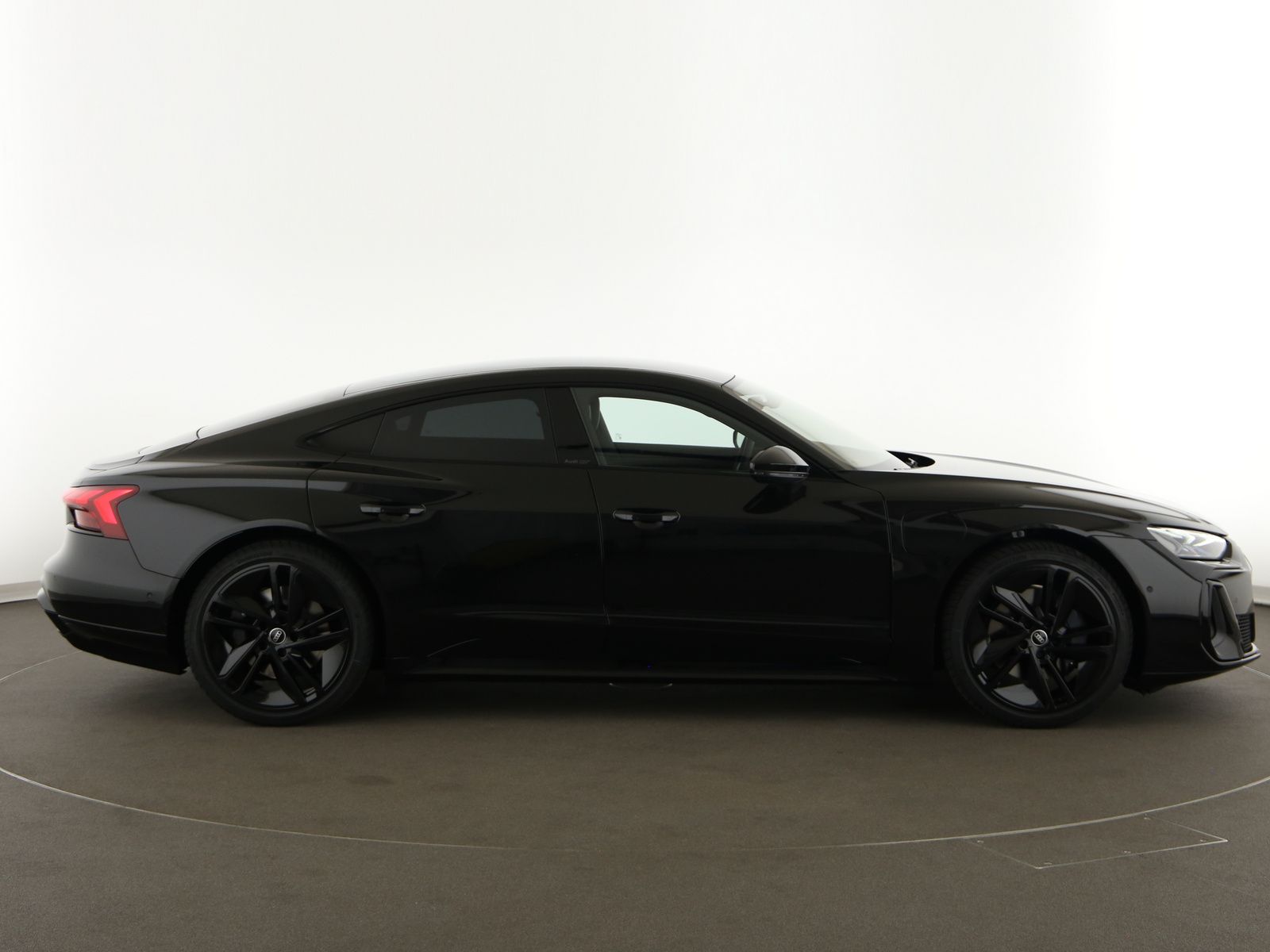 Audi e-tron GT - Bild 8