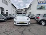 Porsche Panamera 4 S - Porsche Panamera aus 2010: 4s
