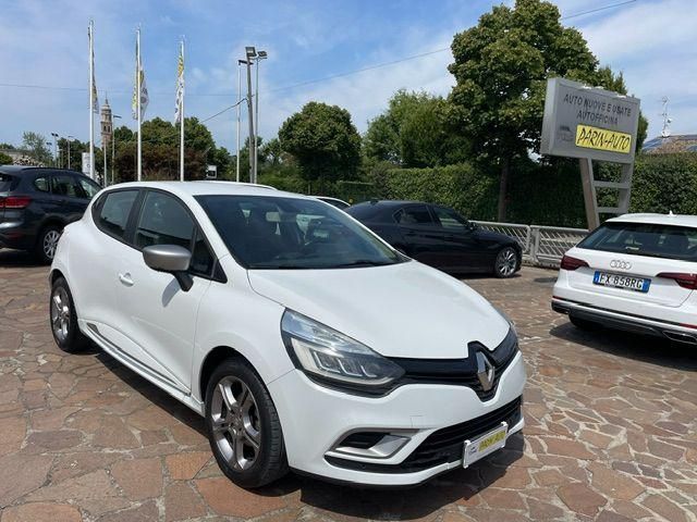 Image of Renault Clio