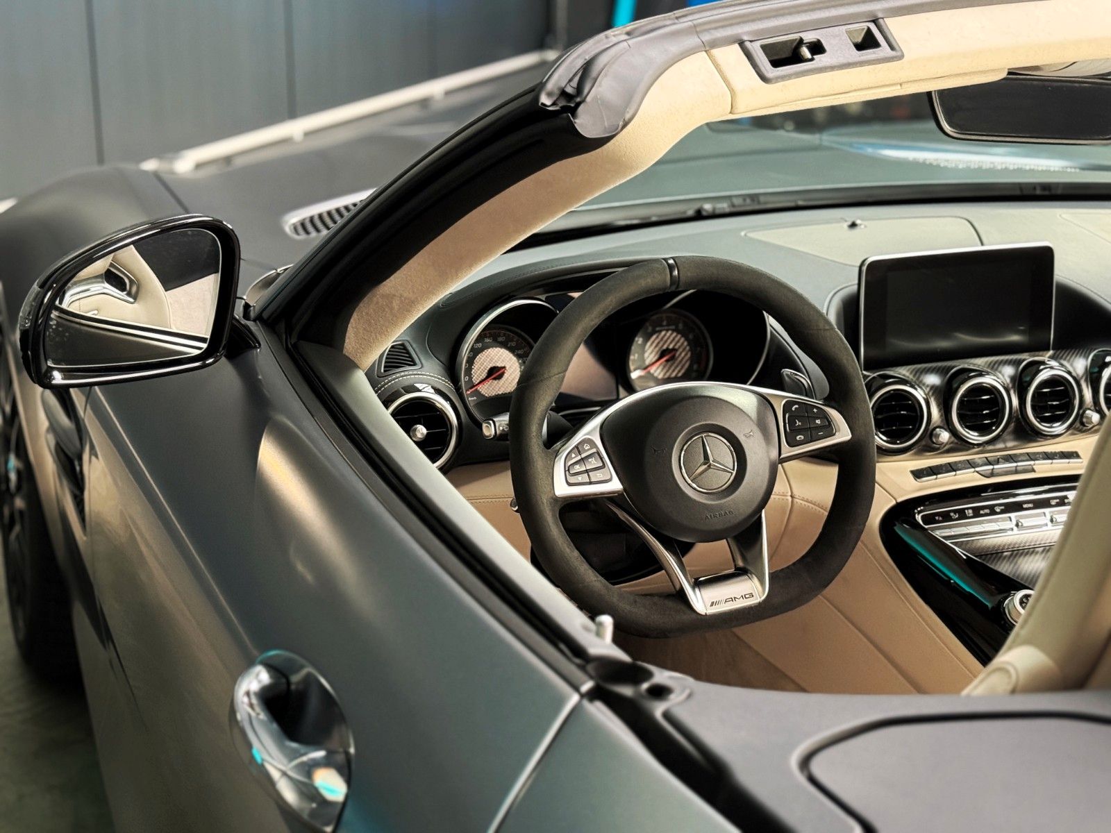 Fahrzeugabbildung Mercedes-Benz AMG GT C Roadster + designo + 2.Hand + MWST ausw
