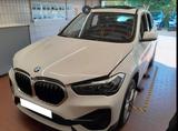 BMW X1 xDr. 25 e Sport Line*AHK*KAM*LED*Pano* - BMW X1 mit Hybrid-Antrieb