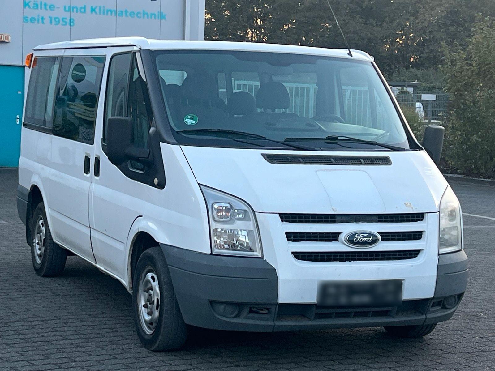 Ford Transit 2011 — photo 9