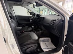 JEEP Compass Limited ACC Panorama Beats Audio Navi