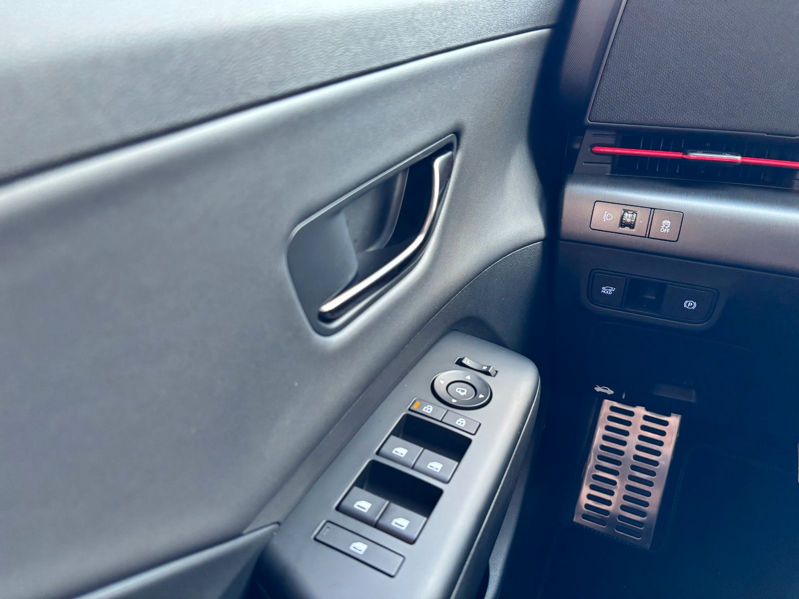 Fahrzeugabbildung Hyundai Kona Elektro N-LineX MY26 360°/Glasschiebedach!