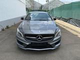Mercedes-Benz CLA 180 AMG-Paket - Mercedes-Benz CLA 180 mit Benzin-Antrieb: Coupé
