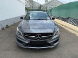 Mercedes-Benz CLA 180 AMG-Paket - Mercedes-Benz CLA 180 mit Benzin-Antrieb: Navigationssystem, Sportwagen