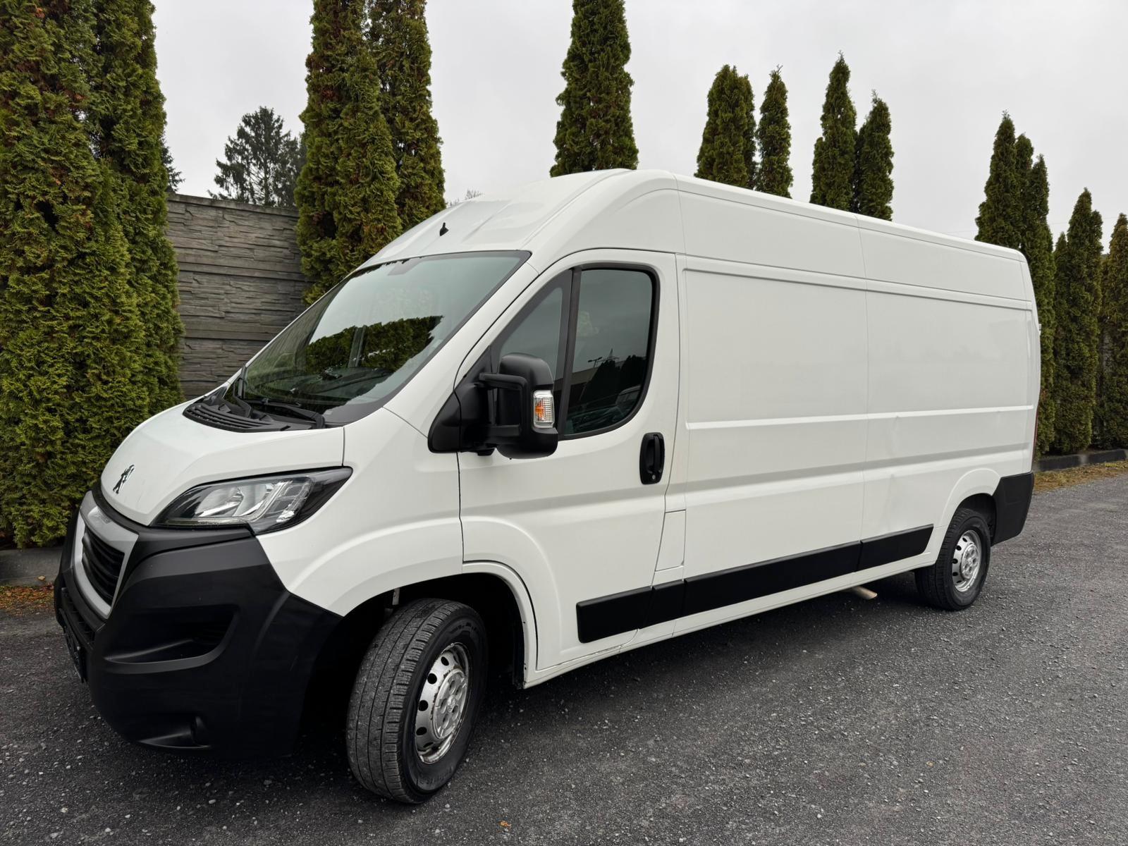 Peugeot Boxer Kasten Hochraum 335 L3H2 Pro BlueHDi 140 S