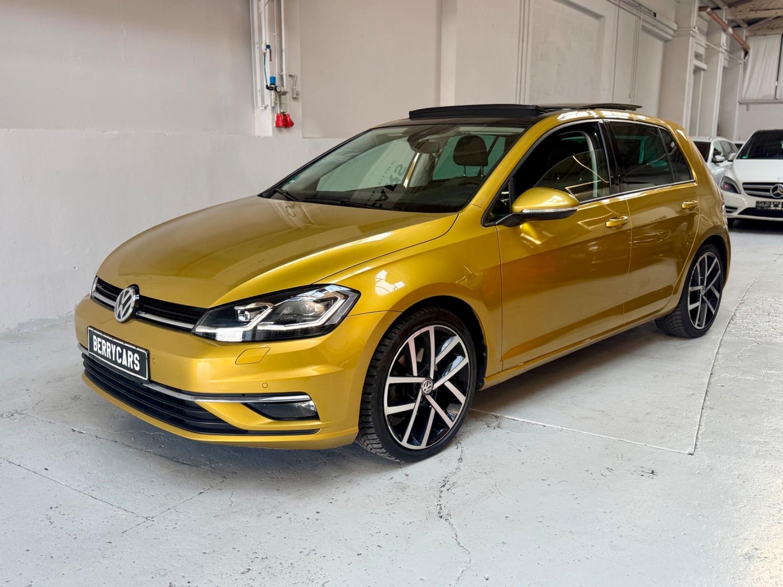 Volkswagen Golf Limo 150PSHighline*DSG*PANO*ACC*R-LINEPAKET