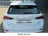 Skoda Octavia Combi Style 1.5 TSI 110 KW DSG mHEV - mit Hybrid-Antrieb: Weiß, mit Android Auto