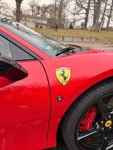 Ferrari F8 Tributo Coupé Neue Garantie! - Ferrari F8 Tributo Gebrauchtwagen