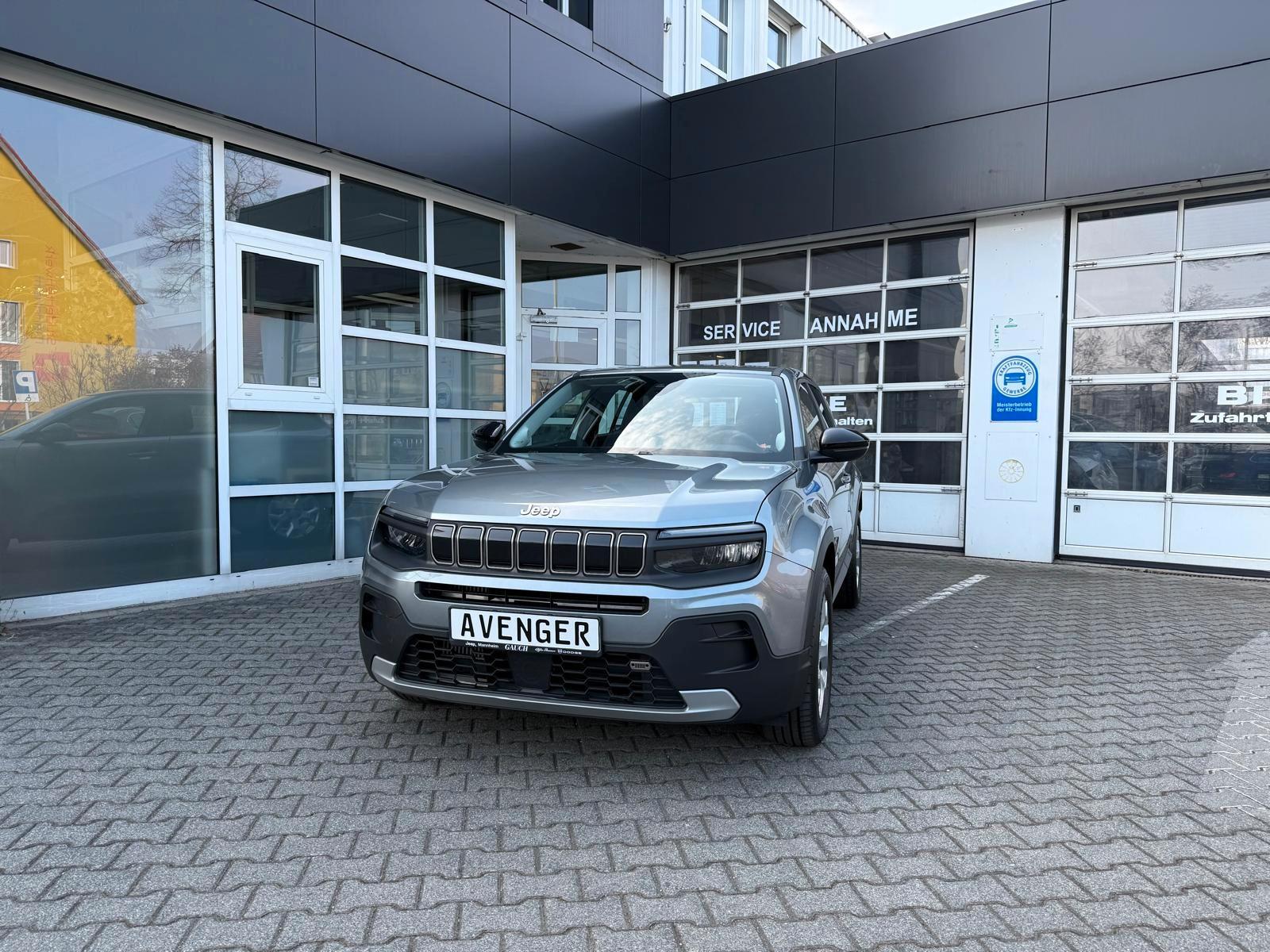 Jeep Avenger 1.2 DCT6 e-Hybrid Altitude