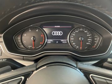 Audi A4 - 8