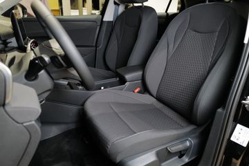 Volkswagen T-Roc - 9