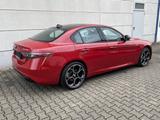 Alfa Romeo Giulia 2.2 D Q4 AT8  Ti Pano ACC TotwAss Alu19 L - Alfa Romeo: Schiebedach