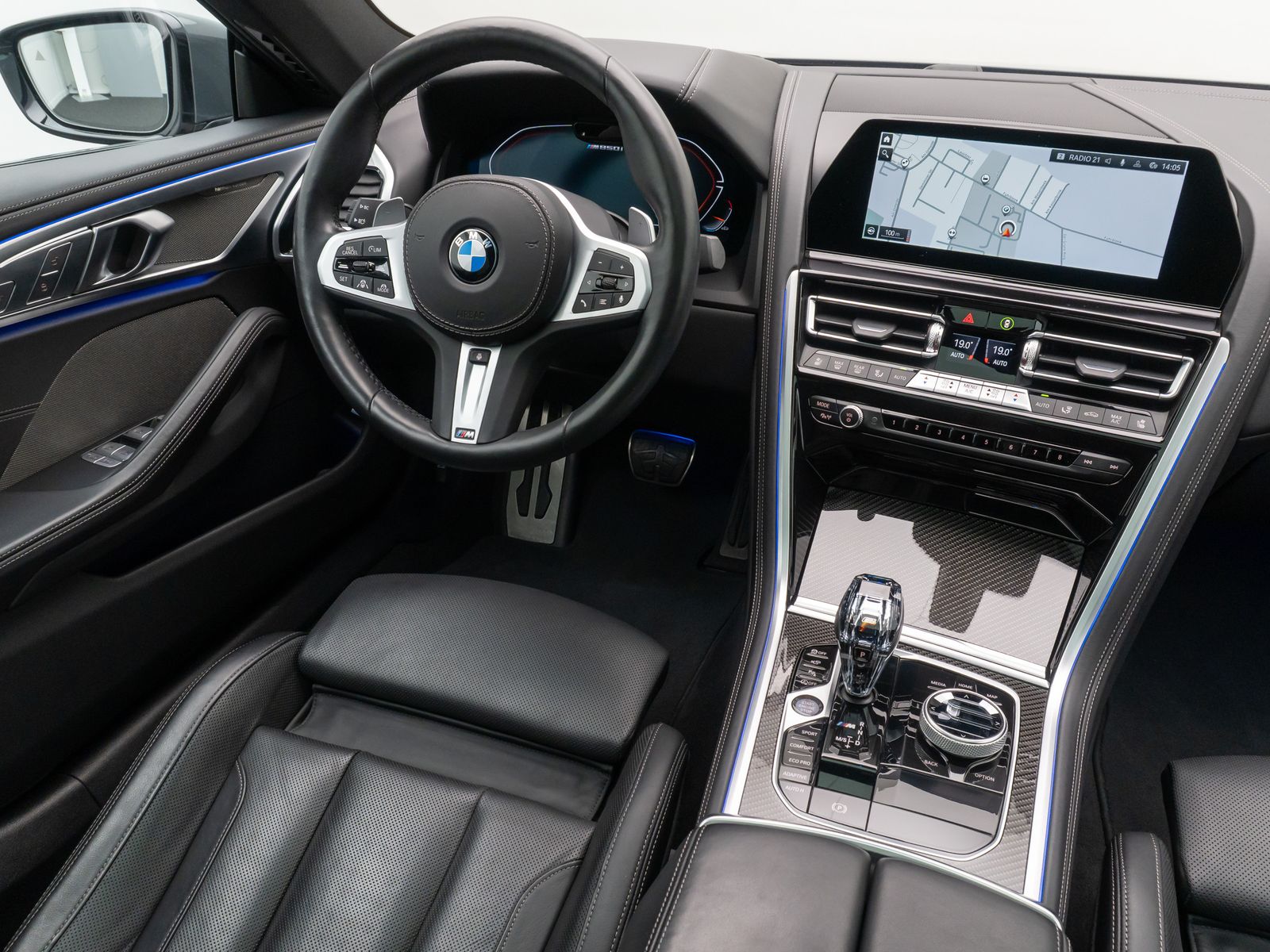 Fahrzeugabbildung BMW M850i xD GC 360°DAB Laser DisplKey SoftClose H/K