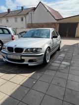 BMW e46 325i - BMW 325 aus 2003: 325i