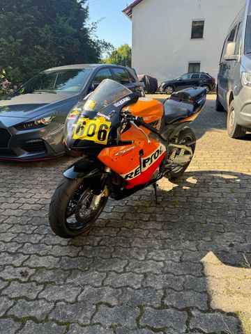 Honda CBR 600 RR